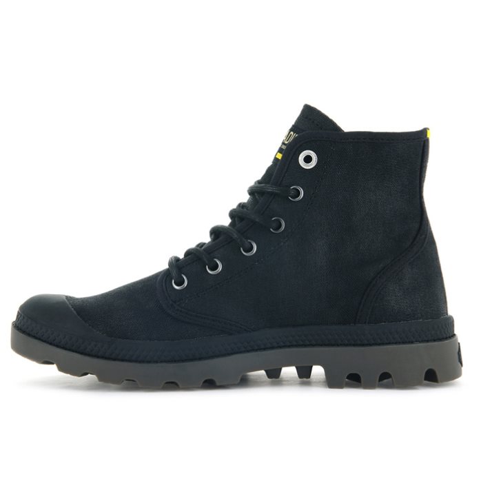 Palladium Pampa Hi WAX Men's Boots Black | UK Z150-EYG